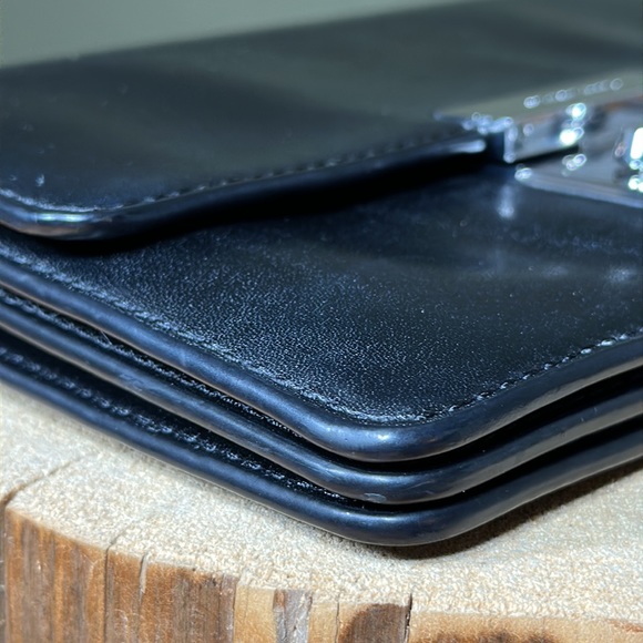 MICHAEL KORS Small Sloan Leather Gusset Crossbody - Picture 6 of 16